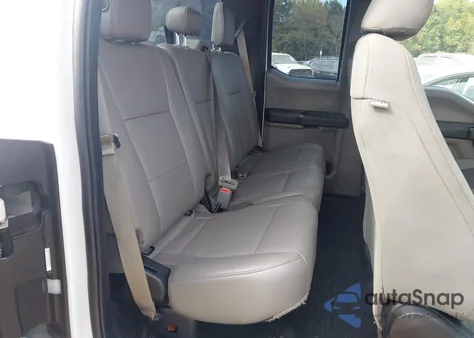 2016 Ford F-150 Xl z USA, uszkodzony, nr VIN 1FTFX1EF9GFA72976